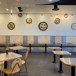 Which Wich Superior Sandwiches - Dining room.