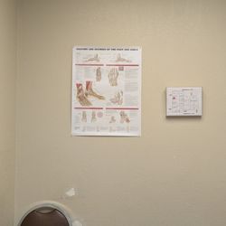 High Desert Foot and Ankle Clinic - Exam room