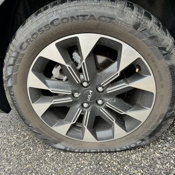 Kens Service Center - Flat tire - Auto Repair Near Me - Columbia, Maryland Kens Service Center - Flat tire - Auto Repair Near Me - Columbia, Maryland