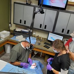 WhiteCap Institute - Live surgery demo