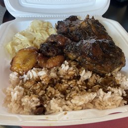 This is the classic, medium jerk chicken entree. 10/10, would recommend. This is the classic, medium jerk chicken entree. 10/10, would recommend.