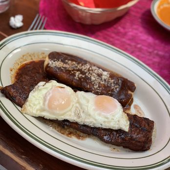 Tacuba Hell's Kitchen - Carne Asada y Huevos - Mexican Near Me - New York, New York