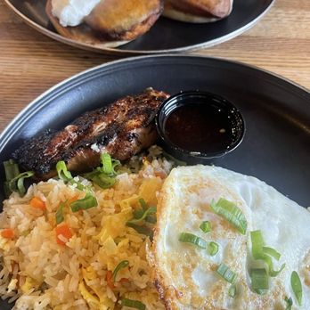 Pradera Brunch - Chile Relleno Benedict - Breakfast & Brunch Near Me - Baldwin Park, California
