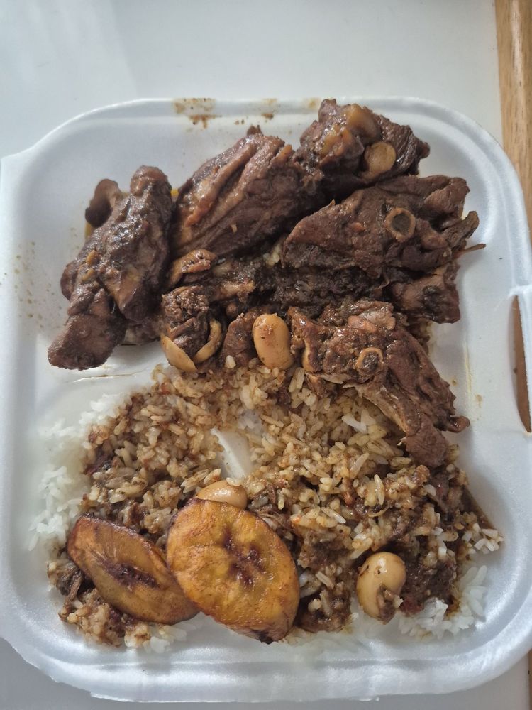 Kerry's Jamaican Restaurant Logo