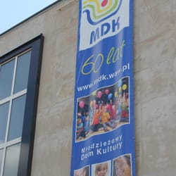Młodzieżowy Dom Kultury Łazienkowska