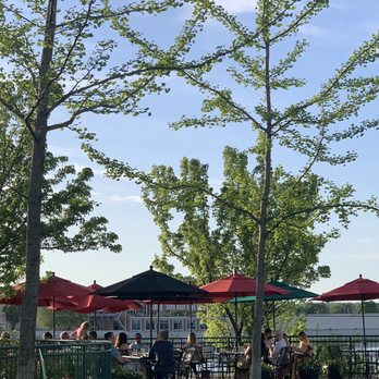 Linear Restaurant - Outdoor Patio - New American Near Me - Grand Rapids, Michigan