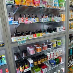 Wild Bills Tobacco - This location stocks 2 different brands: Booster and VI DA CBD Oils, sold in 4 strengths, flavors and priced differently too. 2/5/2023