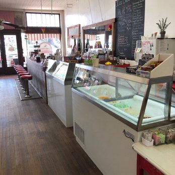 Joe's Bar in Llano - Ice cream parlor - Bars Near Me - Llano, Texas Joe's Bar in Llano - Ice cream parlor - Bars Near Me - Llano, Texas