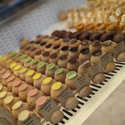 Mari Bakeshop - Choux