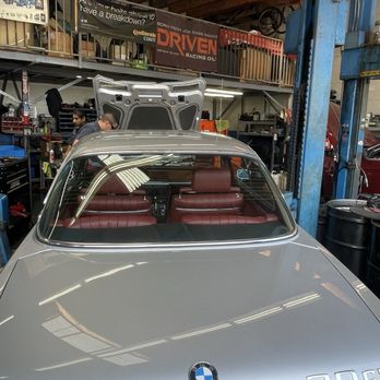 Meccanica - Gorgeously maintained classic - Auto Repair Near Me - Los Angeles, California Meccanica - Gorgeously maintained classic - Auto Repair Near Me - Los Angeles, California