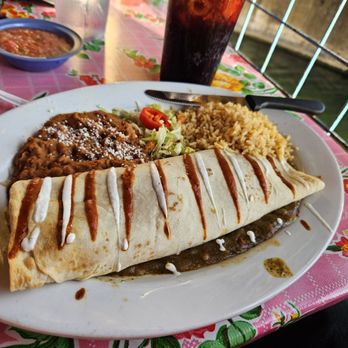 Hula Hut - Steak tubular taco - Tex-Mex Near Me - Austin, Texas Hula Hut - Steak tubular taco - Tex-Mex Near Me - Austin, Texas