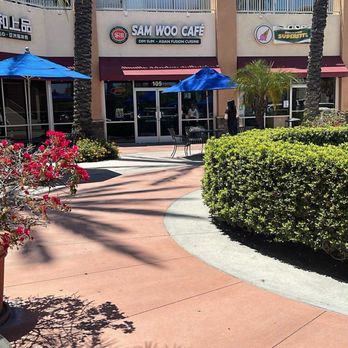 Sam Woo Cafe - Desserts Near Me - Artesia, California