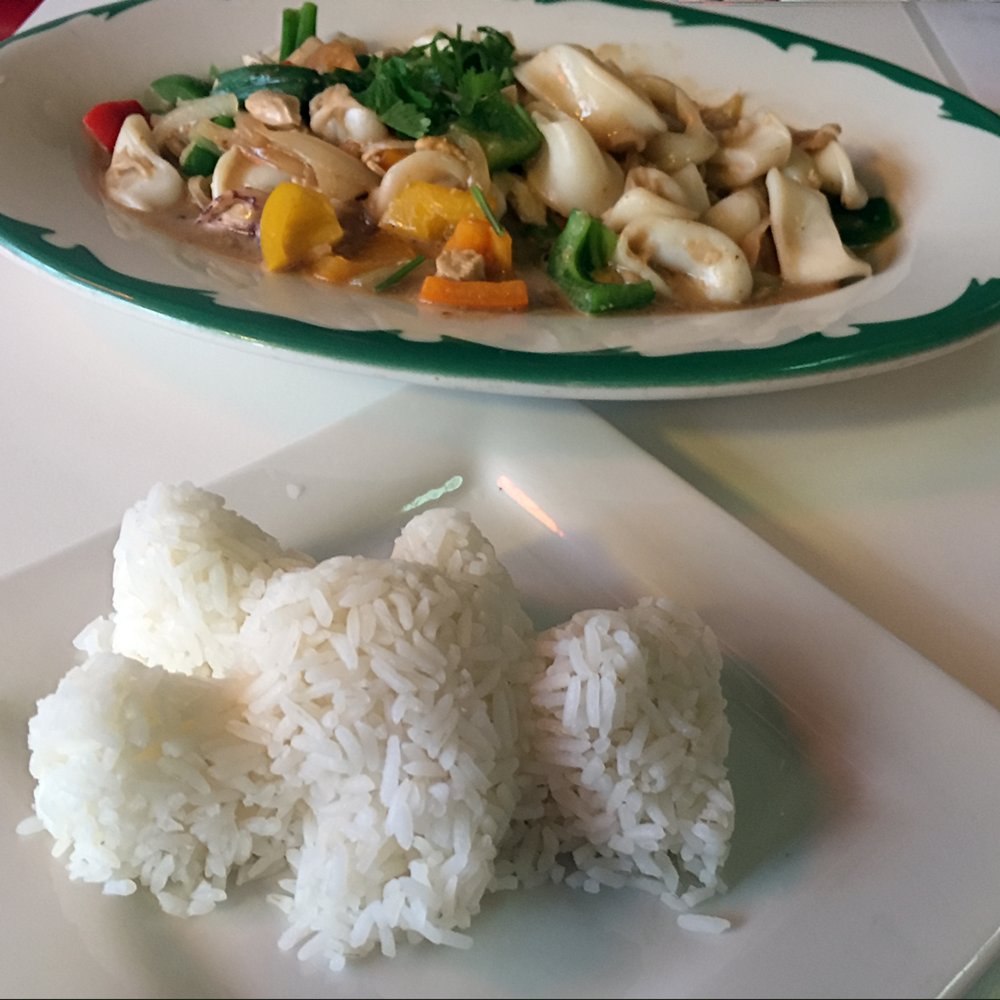 Tom Yum Cafe - Rice in the shape of bear - Thai Near Me - Chicago, Illinois Tom Yum Cafe - Rice in the shape of bear - Thai Near Me - Chicago, Illinois