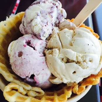 Long Beach Creamery - 3 flavor combo - Ice Cream & Frozen Yogurt Near Me - Long Beach, California