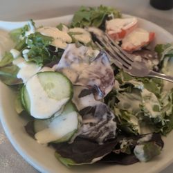 Side salad with ranch