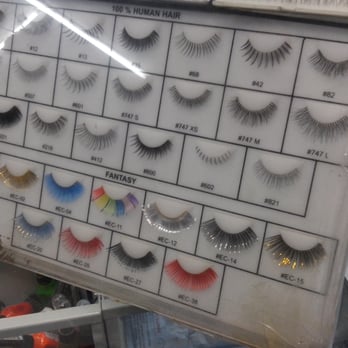 Beauty Master - Diversidad de pestañas postizas - Cosmetics & Beauty Supply Near Me - León, GUA