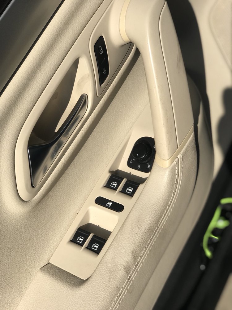 DISCOUNT TIRE Updated September 2024 4721 S Expressway 77