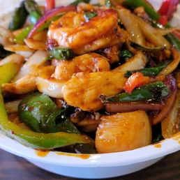 Thai delite... all sit down meals are served in take out containers Thai delite... all sit down meals are served in take out containers