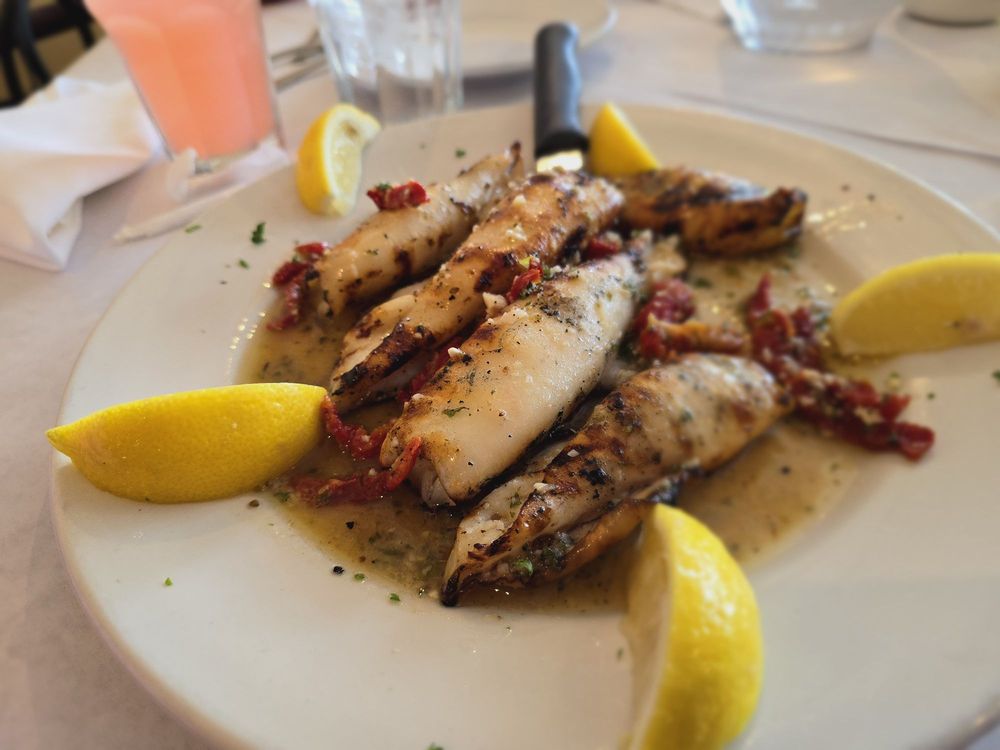 JOE & GIUSEPPE Updated November 2024 102 Photos & 203 Reviews 952