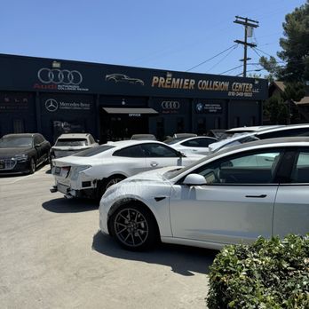 Premier Collision Center - Body Shops Near Me - Northridge, California
