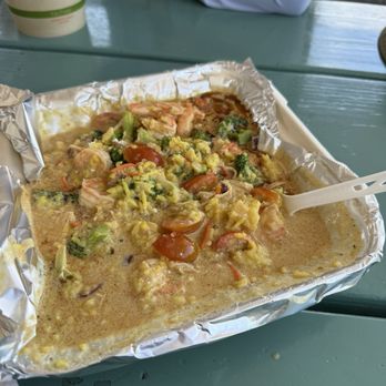Dinos Gourmet On-The-Go - Delicious Rice Shrimp Paella - Food Trucks Near Me - Kahului, Hawaii Dinos Gourmet On-The-Go - Delicious Rice Shrimp Paella - Food Trucks Near Me - Kahului, Hawaii