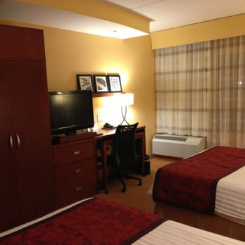 Courtyard by Marriott Lima - Hotels Near Me - Lima, Ohio