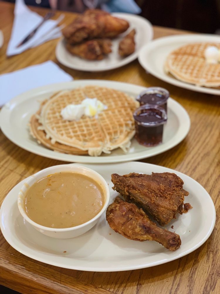 Roscoe's House of Chicken & Waffles