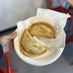 Frisco's Chicken Lancaster City - Empanadas