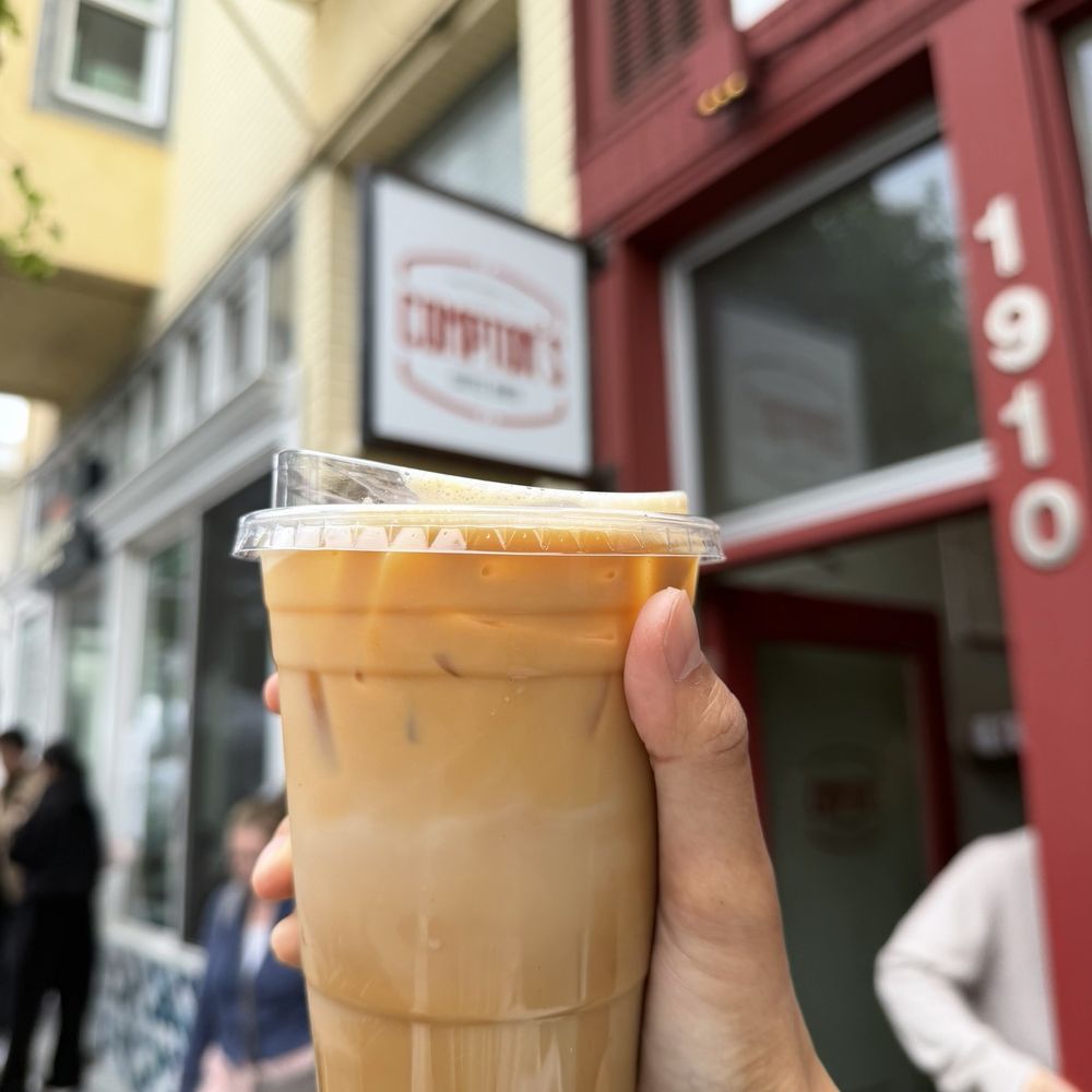 Iced vanilla oat latte Iced vanilla oat latte