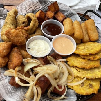 Kumo Rooftop - Puerto Rican sampler - Lounges Near Me - Carolina, Puerto Rico Kumo Rooftop - Puerto Rican sampler - Lounges Near Me - Carolina, Puerto Rico
