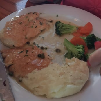 Il Violino - Chicken! - Italian Near Me - New York, New York Il Violino - Chicken! - Italian Near Me - New York, New York