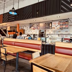 Blaze Pizza