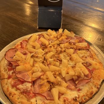 Crust Pizza Co - The Heights - Has - Pizza Near Me - Houston, Texas