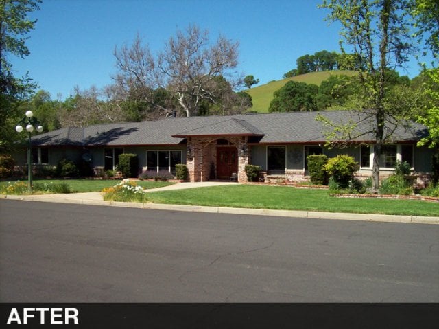 Slide of Delta Roofing