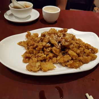 Northern Dumpling Kitchen - General Tao Chicken $8.99 Taste: 5/5 - Chinese Near Me - Richmond Hill, Ontario