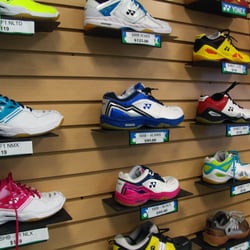 Bay Badminton Center - Proshop w/ Badminton Shoes