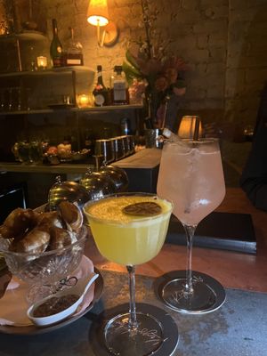 Keys & Heels by null