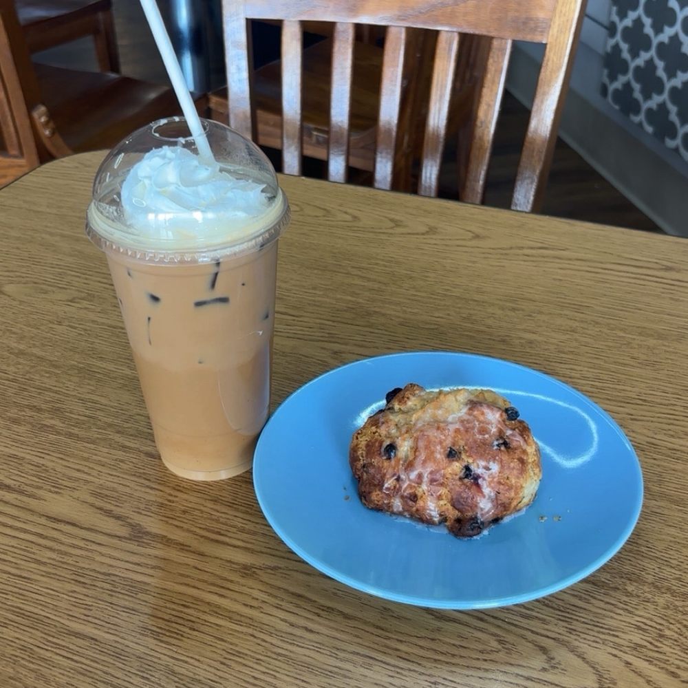 Badger Brew Coffee - Coffee and scone - Coffee & Tea Near Me - Rice Lake, Wisconsin