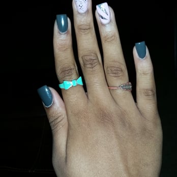 Acryliq Nails - Full set by Frania - Nail Salons Near Me - Canoga Park, California