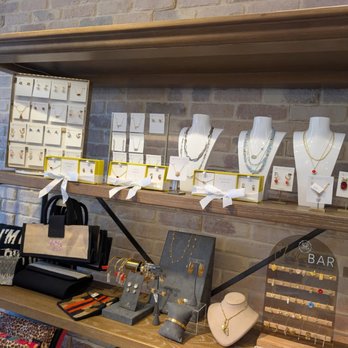 Dickinson Jewelers - Find Kendra Scott in our Little Luxuries boutique - Jewelry Near Me - Dunkirk, Maryland Dickinson Jewelers - Find Kendra Scott in our Little Luxuries boutique - Jewelry Near Me - Dunkirk, Maryland