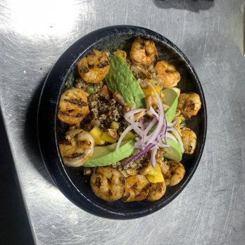 Pisco and Tequila - Quinoa tricolor - Peruvian Near Me - Bristol, Rhode Island