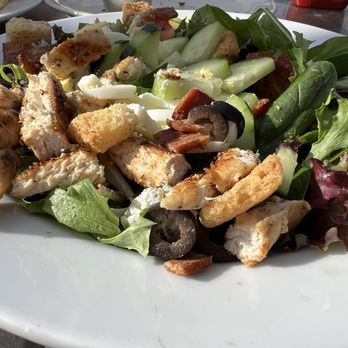 Rollerville Cafe - Cobb salad - American Near Me - Point Arena, California