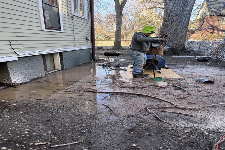 Slide of Lucke Plumbing and Heating