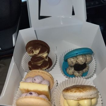 Oh Honey Macaron - Tiramisu, Cookies & Cream, Blueberry Cheesecake, Creme Brûlée - Cafes Near Me - Mountain View, California