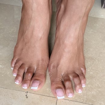 Lee Nails & Spa - Orlando - Gel French tip pedi - by Stacy - Nail Salons Near Me - Orlando, Florida
