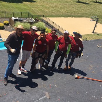 Redemption Solar and Roofing - Roofing crew - Solar Installation Near Me - Louisville, Kentucky Redemption Solar and Roofing - Roofing crew - Solar Installation Near Me - Louisville, Kentucky