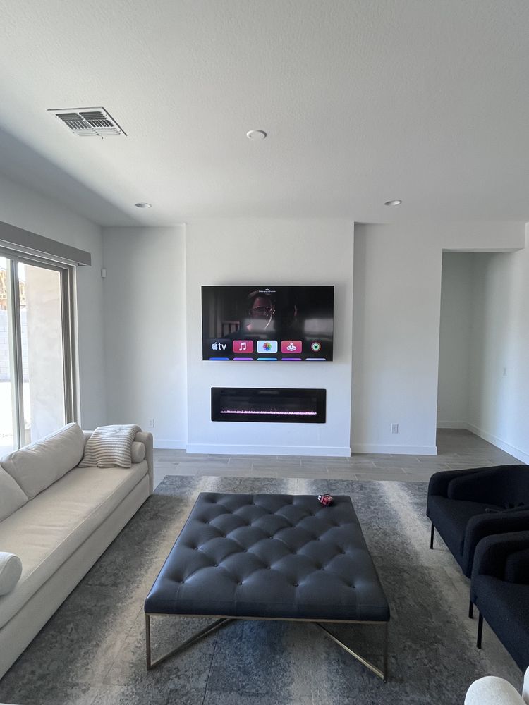 Slide of Wall To Wall Handyman Services