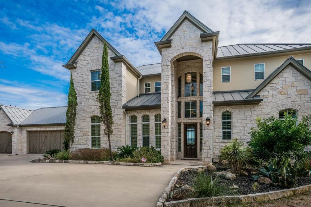 PATTY GILLEAN AVALAR AUSTIN REAL ESTATE 9000 Hwy 2147 W, Horseshoe
