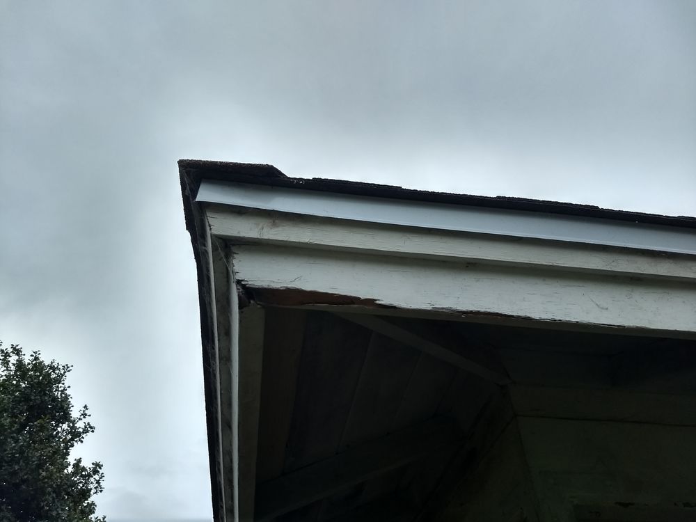 Slide of Eddies Roofing