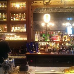 J&M - The bar
